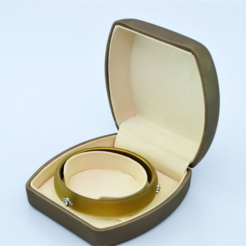 Luxury Jewellery Packaging Boxes In High End Gold Color PU For Women Bangle , Wholesale Customized Gift Box