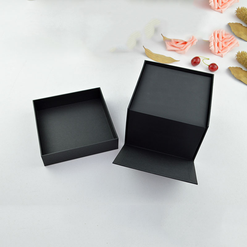 Wholesale Luxury Watch Box In Fine Black Touch Paper With Soft Pillow For Single Men's Watch Display
