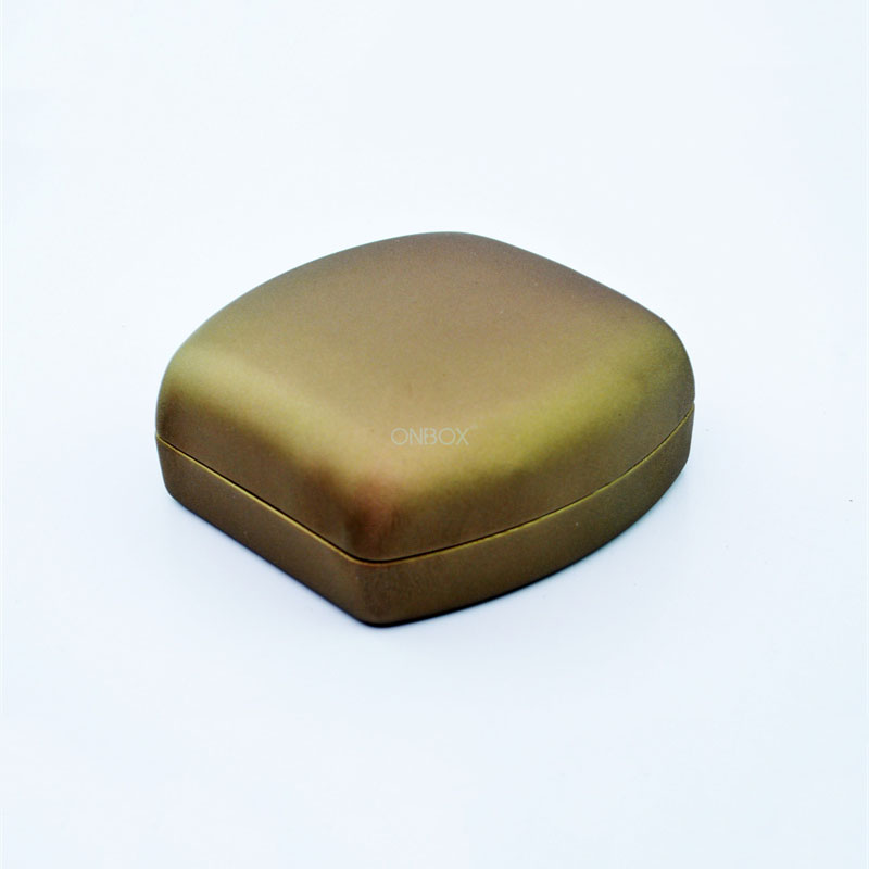 Luxury Jewellery Packaging Boxes In High End Gold Color PU For Women Bangle , Wholesale Customized Gift Box