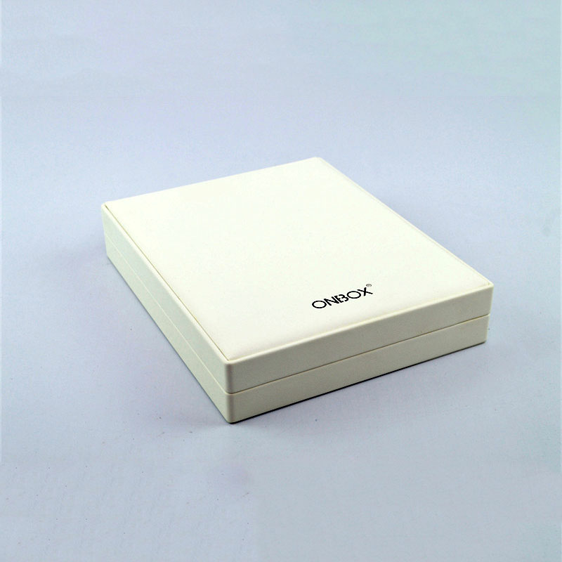 White PU Jewelry Box - Elegant Necklace & Earring Set Display Case