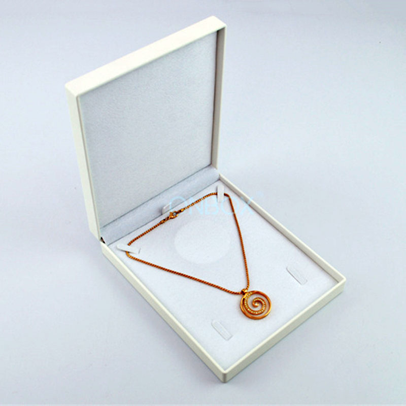White PU Jewelry Box - Elegant Necklace & Earring Set Display Case