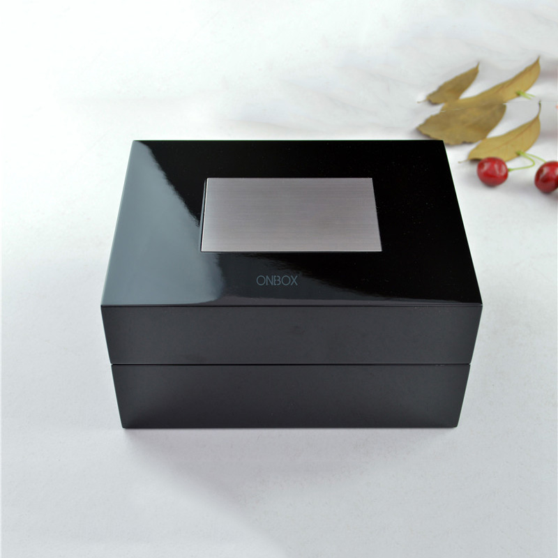 Luxury High - Gloss Painted Wooden Watch Box - Custom MDF Watch & Certificate Gift Box