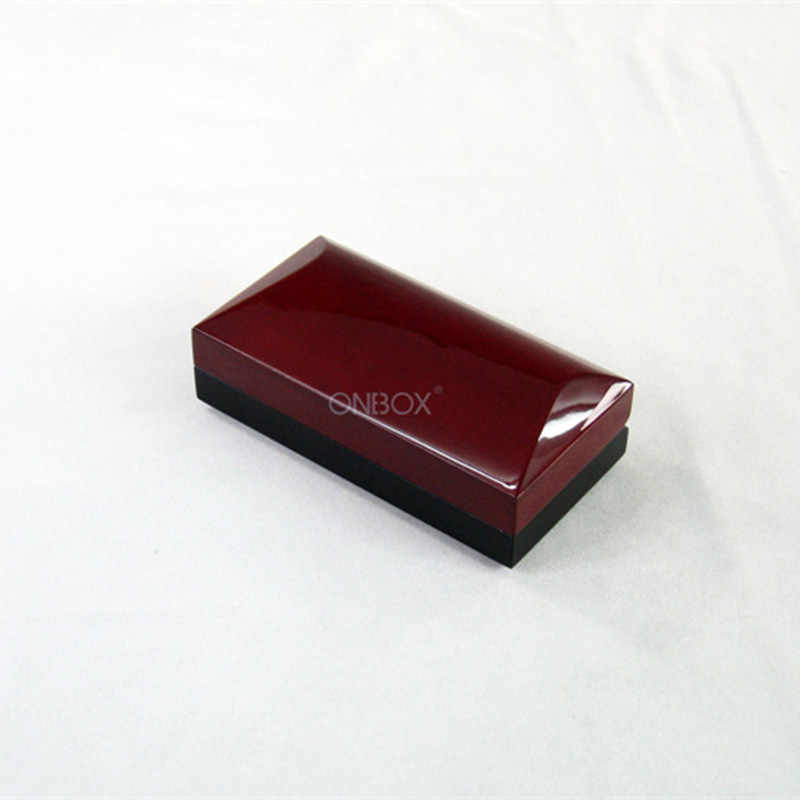 Luxury Wooden Pen Box | Custom Gift Box with High Gloss & Matte Finish