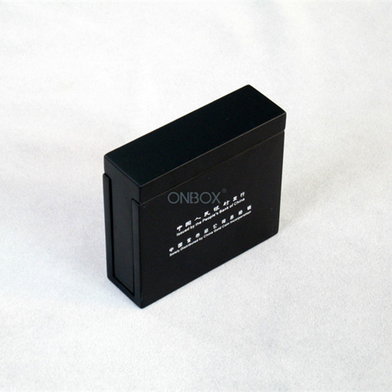 Matt Finish Wooden Coin Box with Movie Clapperboard Design - Customizable Coin Display Case