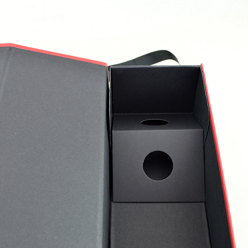 Wine Red Leatherette Foldable Wine Box - Premium Single Bottle Wine Gift Box with Carry Strap