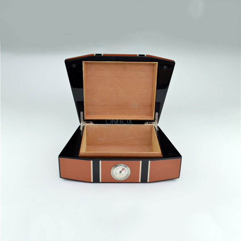 High-Gloss Wooden Cigar Box with Humidometer - Luxury Cedar Storage Case for Cigars